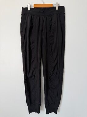 Lululemon Dance Studio Joggers size 8